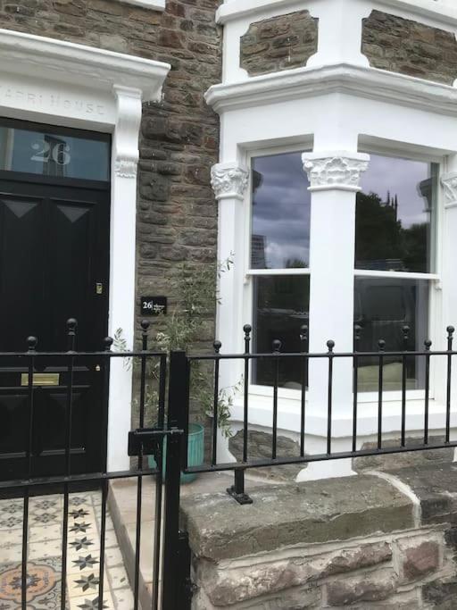 Large Newly Refurbished House Close To Harbour Casa de férias *